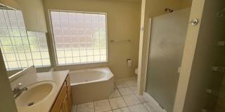 3 Bedroom Plus Den & 2 Bath home Contact Property Pros Property Management Gallery 14