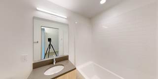 418 E Grand Ave Gallery 17