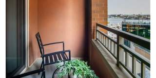 Spinnaker Bay at Harbor East Gallery 38