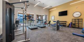 Album Cooley Station 55+ Active Adult Apartment Homes Gallery 22