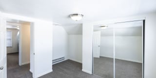 508 E 13th St Gallery 15