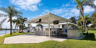 6213 Bay Club Drive Gallery 11