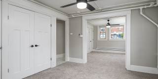 Elegant Renovation! HUGE 1 Bed 1 Bath Available Now! Gallery 6