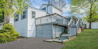 93 Maple Road Gallery 1