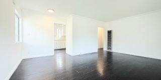 4810 Cahuenga Boulevard Gallery 3