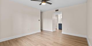 2233 NW 22nd Avenue Gallery 22