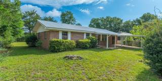 421 Quebec Avenue Gallery 1