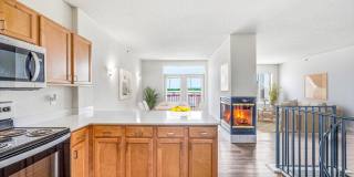 808 Berry Place Gallery 9