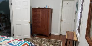 1537 E. North Ave.....Single Family House! Gallery 13