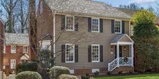 Elegant Townhome in Colonial Williamsburg Gallery 1