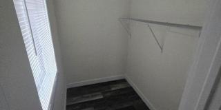 602 Southwest 5th Avenue Gallery 6