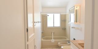 West SJ Beauty, Pool & Spa, 2 bed, 2 bath, 2 car garage single family home available soon! Gallery 19