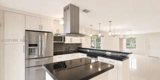 2561 W 60th Pl Gallery 1