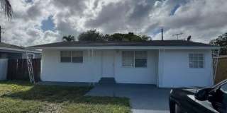 4871 SW 24th Avenue Gallery 1