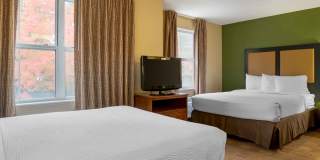 Detroit - Novi - Orchard Hill Place Gallery 32