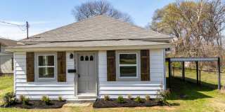 FREE MONTH RENT! Freshly Updated 3 Bedroom House Gallery 1