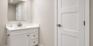 1231 Trillium Place Gallery 44