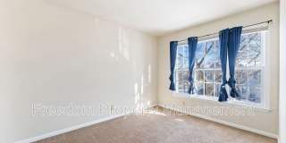 726 Pine Tree Ct. Gallery 25