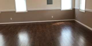 209 Midvale Crossing Gallery 1