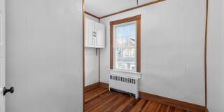 Charming 2BR apartment in Newport Gallery 21