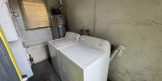 Charming 3bd 1bath Gallery 6