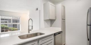 Oakdale Springs Apartments Gallery 24