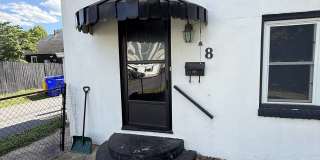 8 South Washington Street Gallery 1