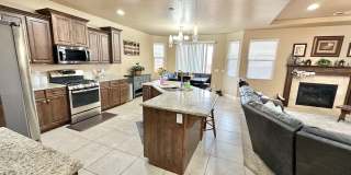 Short term lease! Beautiful Furnished St. George Home!! Gallery 12