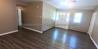 7373 Westfield Boulevard Gallery 4
