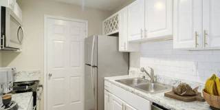 The Avenues of South Hoover Gallery 7