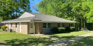 Creekside Apartments Gallery 1