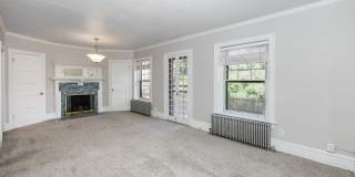 1137 E 10th Avenue Gallery 2