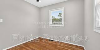 1136 Pauline Ave Gallery 38