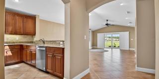 108 GOLFVIEW COURT Gallery 8