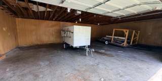 3 Bedroom 2 Bathrooms with Fully Fenced In Yard AVAILABLE NOW!!! Gallery 13