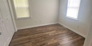 3 Bedroom Condo Gallery 7