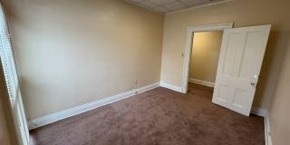 Apartment located inside beautiful historcal home in Lynchburg! Gallery 14