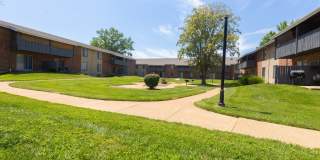 Waterford Square Gallery 20