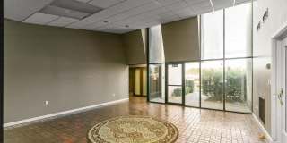 2221 Ross Clark Circle Gallery 8