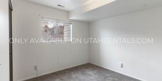 1707 Hickory Ln Gallery 11