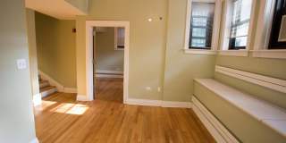 5535 S Kimbark Gallery 2