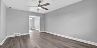 35 CRITTENDEN Street NE Gallery 14