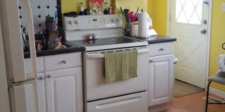 3bed/1bath in Kenwood neighborhood Gallery 4