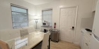 545 Michigan Avenue Gallery 15