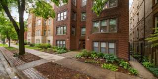 2-Bedroom Gem in Oak Park Historic District 2-Bedroom Gem in Oak Park Historic District Gallery 1