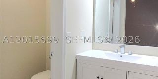 4950 Tradewinds Ter Gallery 25