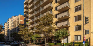 The Seville Apartments Gallery 18