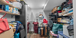 902 N MILTON Avenue Gallery 25