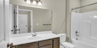 Woodhaven Apartments Gallery 29