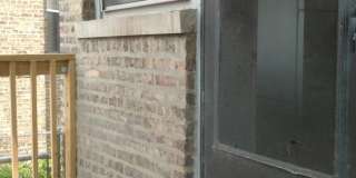 Charming Roscoe Village 1 Bedroom - Recently redone bathroom! Refinished hardwood floors! Gallery 11